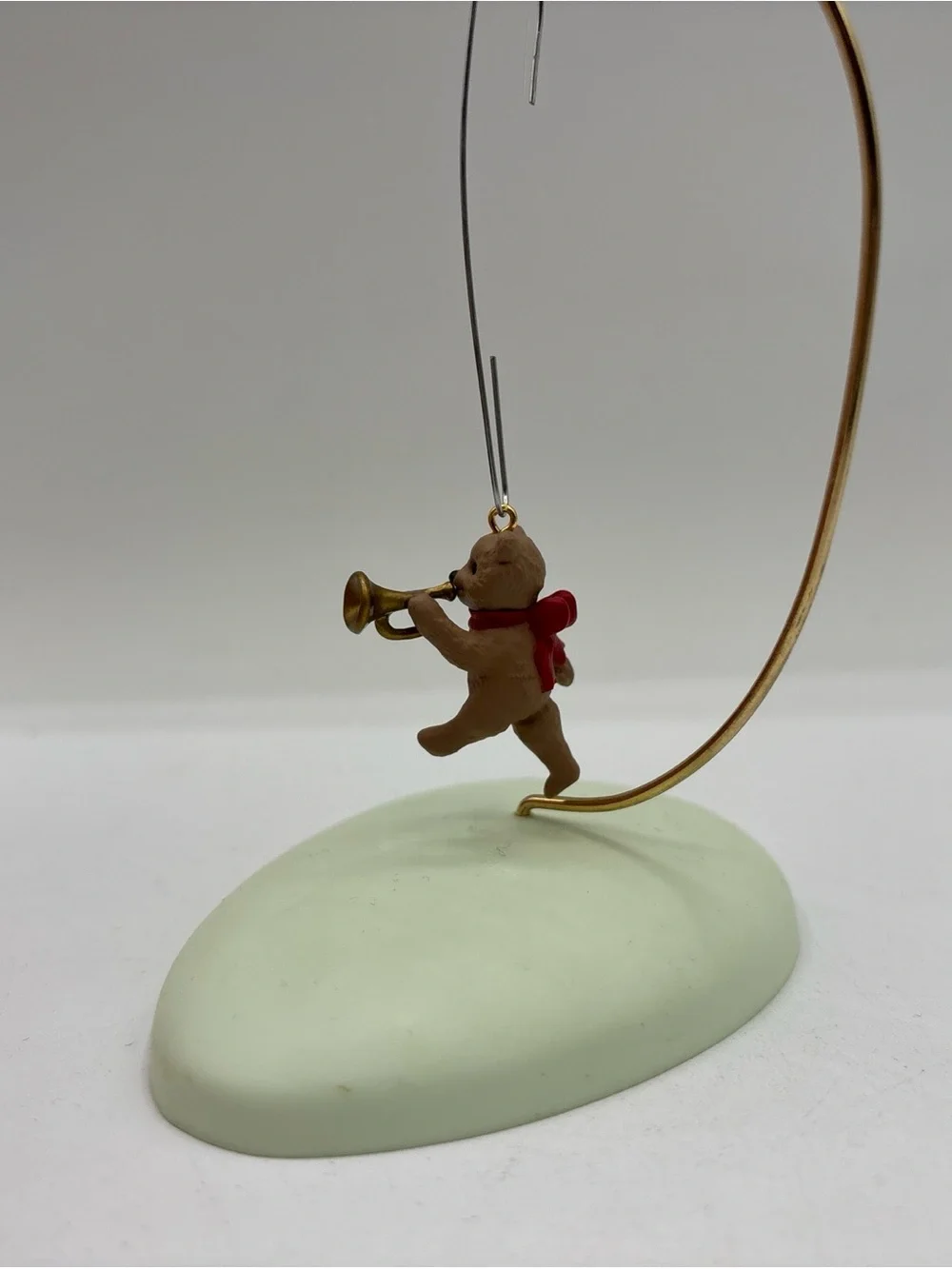 Hallmark Keepsake Miniature Ornament 1995 March Of The Teddy Bears 3rd In Series